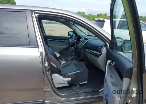 2015 Kia Sorento Lx из США, поврежденный, VIN 5XYKTCA6XFG650154